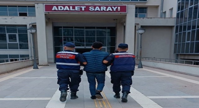 Osmaniyede 20 yıl hapis cezasıyla aranan hükümlü yakalandı