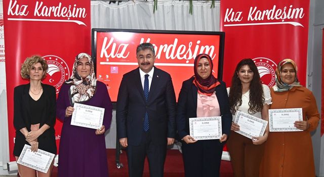 Osmaniye'de Proje kapsamında eğitime katılanlara belgeleri verildi