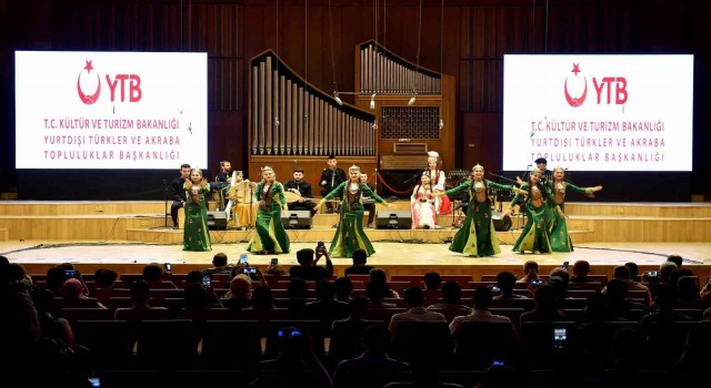 Otağ Türk Dünyası Müzik Topluluğu, YTBnin desteğiyle Ankarada sahne aldı