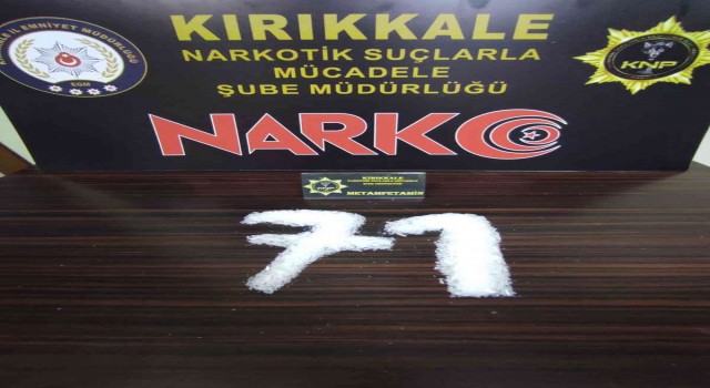 Otobüste uyuşturucu ile yakalanan yolcu tutuklandı