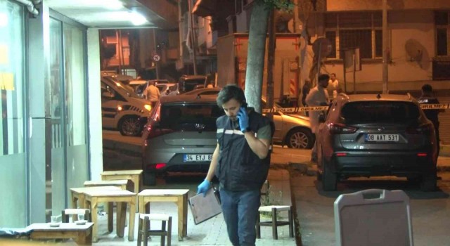 (ÖZEL) Küçükçekmecede silahlı saldırı: 2 yaralı