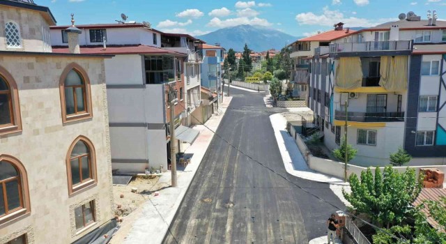 Pamukkalede bir mahallede daha üst yapı çalışması tamamlandı