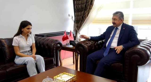 Polise verdiği cevapla milyonların yüreğine dokunan Ayşe konuştu