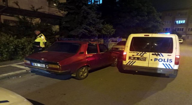 Polisten kaçan araçtan bakır çıktı