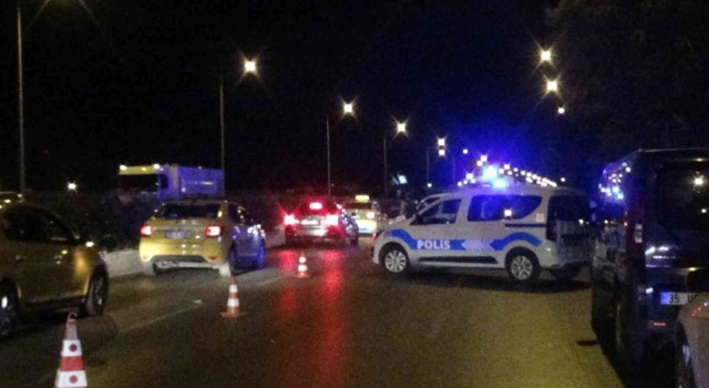 Refüje çarpıp metrelerce sürüklenen motosiklet sürücüsü hayatını kaybetti