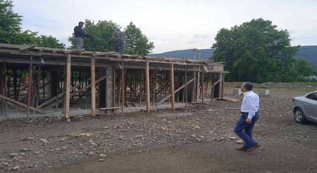 Sağlık yatırımları hızla devam ediyor