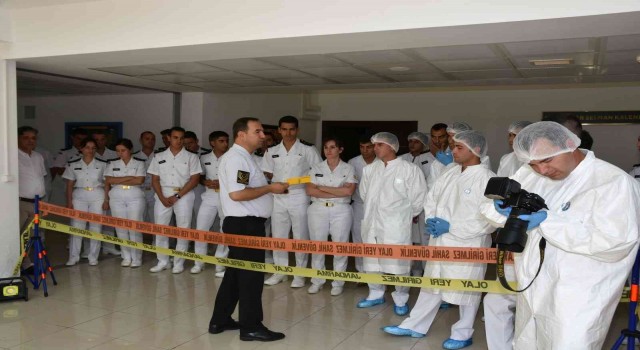 Sahil Güvenlik Subayı adaylarına olay yeri inceleme eğitimi