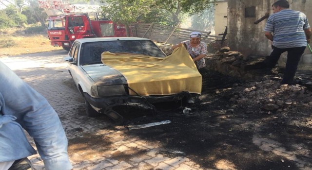 Sakallıoğlu çiftinin kızı ve damatlarının otomobili yandı