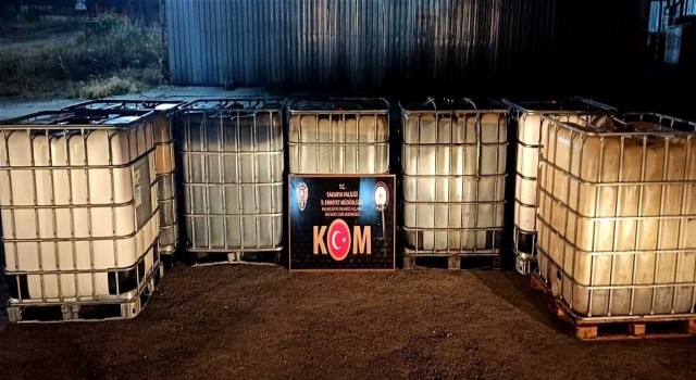 Sakaryada 5 bin 140 litre gümrük kaçağı petrol ele geçirildi