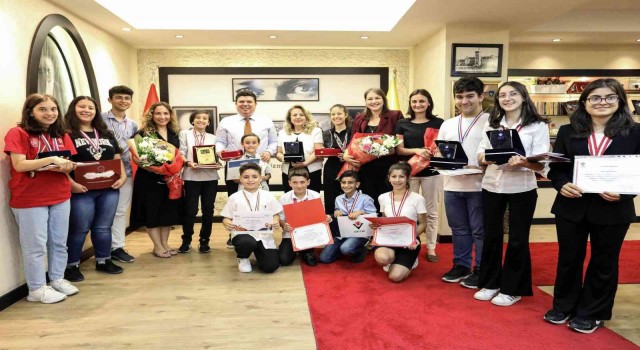 Şampiyonlardan Başkan Kılıça teşekkür ziyareti