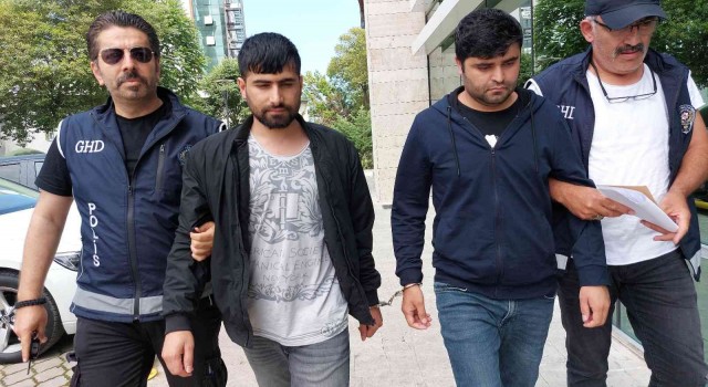 Samsunda göçmen kaçakçılığından 2 kişiye adli kontrol