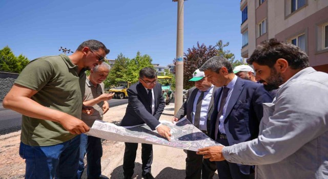 Şehitkamilde asfalt çalışmaları aralıksız sürüyor