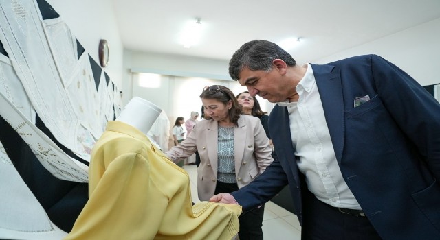 Şehitkamilde kadınların el emekleri görücüye çıktı