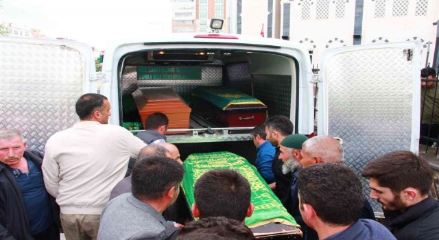 Sel sonrası çalıştığı dükkanda elektrik akımına kapılan Muhammet Şahin toprağa verildi