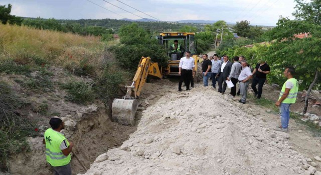 Selendinin kırsal mahallelerinde altyapı dönüşümü devam ediyor