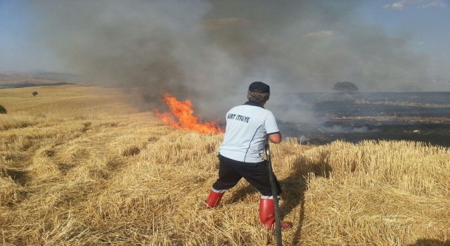 Siirtte anız yangınlarına karşı çiftçiler uyarıldı