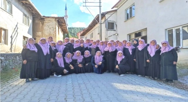 Simav Aksaz Kuran Kursunda kapanış programı
