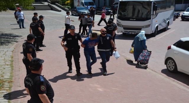 Sinoptaki dolandırıcılık operasyonunda 5 zanlı tutuklandı