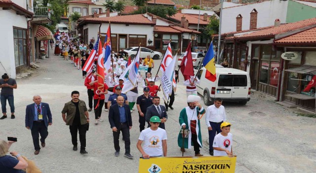 Sivrihisar sokaklarında renkli görüntüler