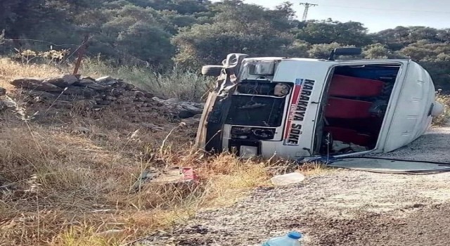 Sökede yolcu minibüsü devrildi: 3 yaralı