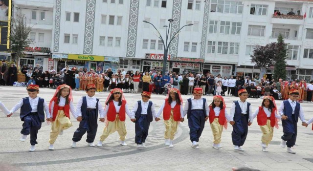 Sorgunda Halkoyunları Şenliği düzenlendi