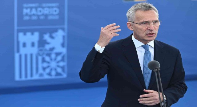 NATO Genel Sekreteri Stoltenberg: "Tarihi kararlar alacağız"