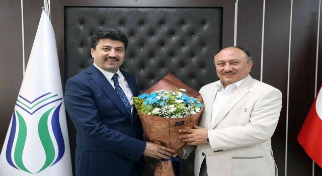 SUBÜ Teknoloji Fakültesinde bayrak değişimi