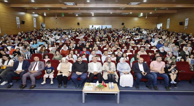 Sultangazide Bilim Merkezinden yılsonu programı