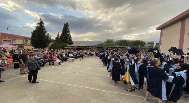 Sultanhisar MYOda mezuniyet töreni gerçekleşti