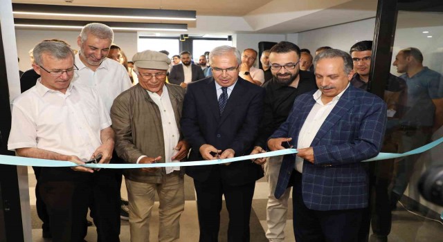 Talasta portre resim sergisi sanatseverlerle buluştu