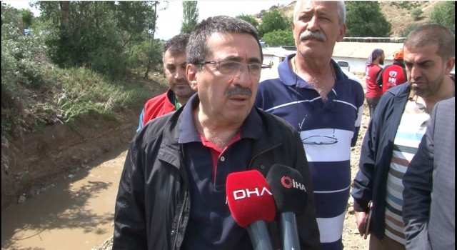 Tarım ve Orman Bakan Yardımcısı Pakdilden Ankaradaki selle ilgili açıklama: “Bir vatandaşımızla ilgili arama çalışmaları sürüyor”
