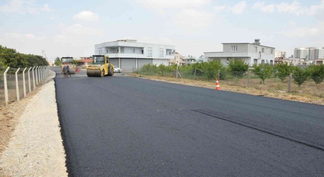 Tarsusun Şahin Mahallesinde yol sorunu çözüldü