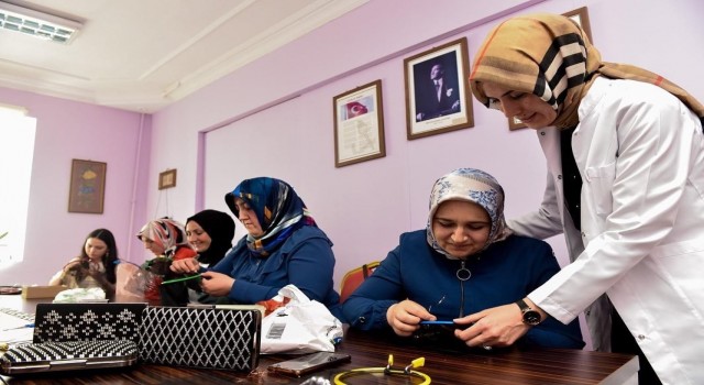 Taşköprülü girişimci kadınların özel tasarım çantaları Almanyada sergilenecek