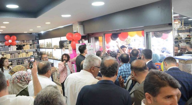 Tatvanda indirim izdihamı