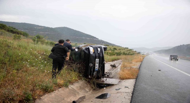 TBMM Başkanı Şentopun korumalarının bulunduğu araç kaza yaptı