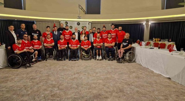 Tekerlekli Sandalye Basketbol A Milli Takımına moral yemeği
