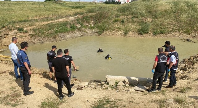 Tekirdağda 14 yaşındaki çocuk serinlemek için girdiği gölette boğuldu