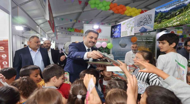 Tokatta kitap fuarı yazarlarla okuyucuları buluşturdu