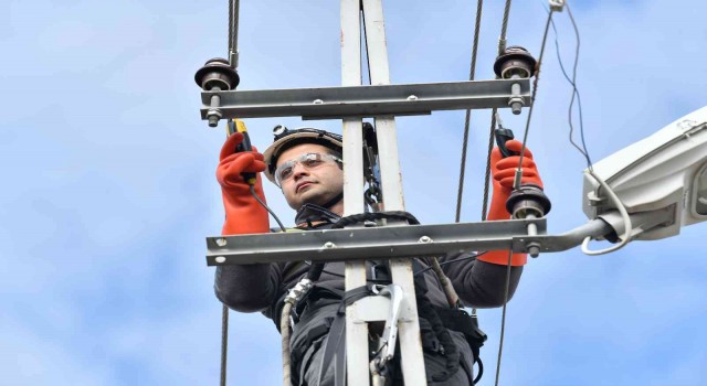 Toroslar EDAŞ Osmaniyeye 8 yılda 445 milyon liralık yatırım yaptı