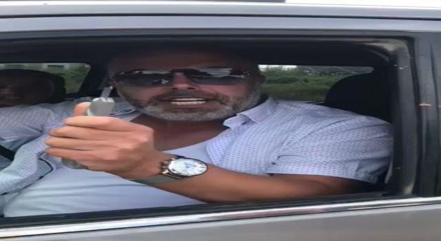 Trafikte tartıştığı 3 kişiyi falçatayla yaraladı, Doğrarım diye tehdit etti