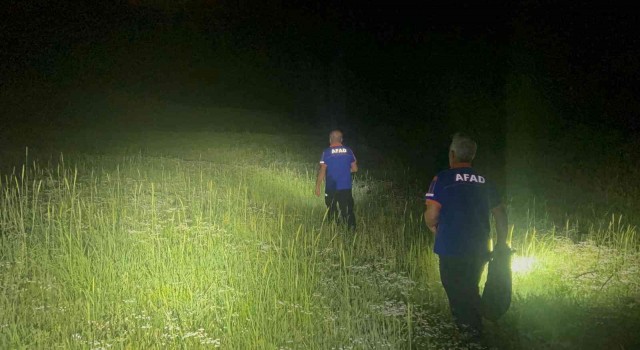 Tuncelide mantar toplarken kayalıklardan düşen şahıs, 3,5 saatlik çalışmayla kurtarıldı