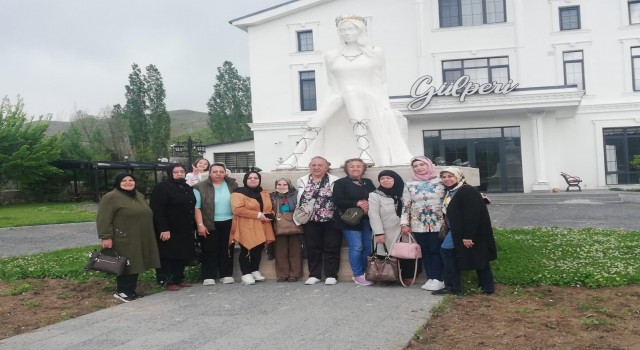 Türk Anneler Derneğinden anlamlı etkinlik