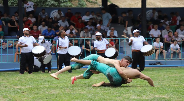 Türkiye Güreş Şampiyonası Dulkadiroğlunda başladı