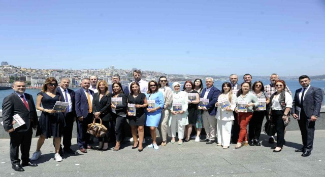 Türkiyede İş Dünyası yeni sayısında eğitimi ele aldı