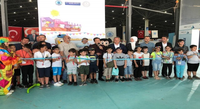Türkiyenin en büyük Çocuk Girişimciler Çarşısı Tuzlada açıldı