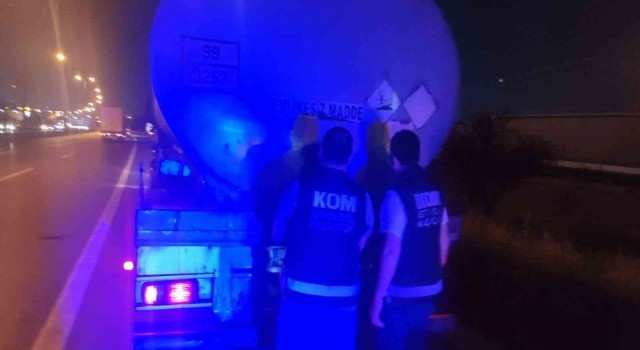 Tuzlada 12 bin litre kaçak akaryakıt ele geçirildi