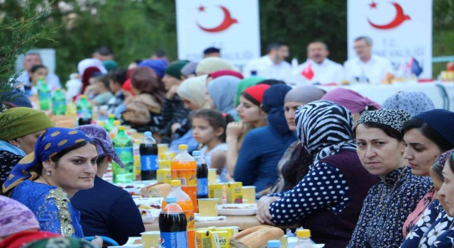 Ukraynadan tahliye edilen Ahıskalı Türkleri için program düzenlendi