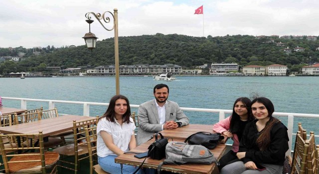 Üniversite adaylarına boğazda motivasyon gezisi