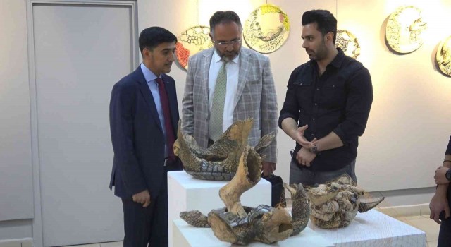 Üniversite öğrencileri eserleri ile küresel sorunlara dikkat çekti