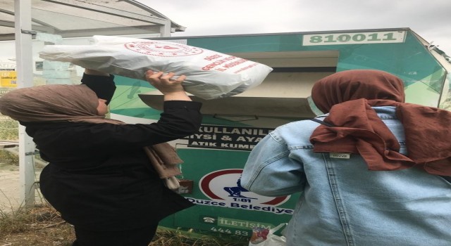 Üniversite öğrencilerinden örnek davranış